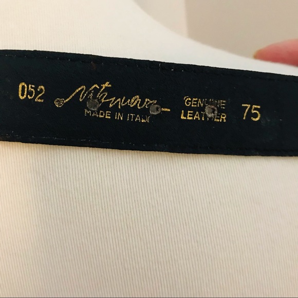 Italian Leather & Gold Chain Belt - Picture 3 of 3